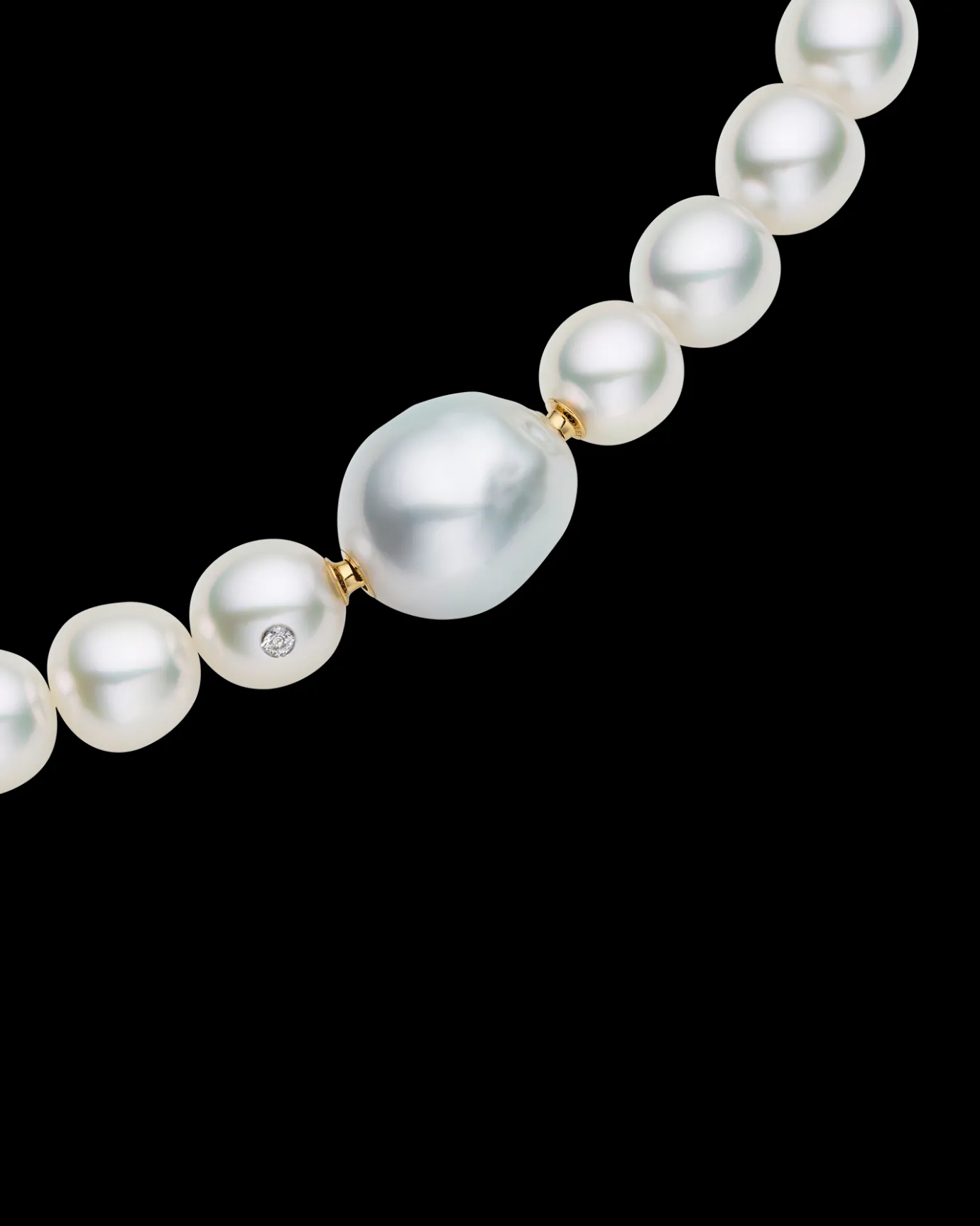 Clasps & Brooches^Paspaley Baroque Pearl Clasp | 15mm Baroque Pearl and Yellow Gold YellowGold