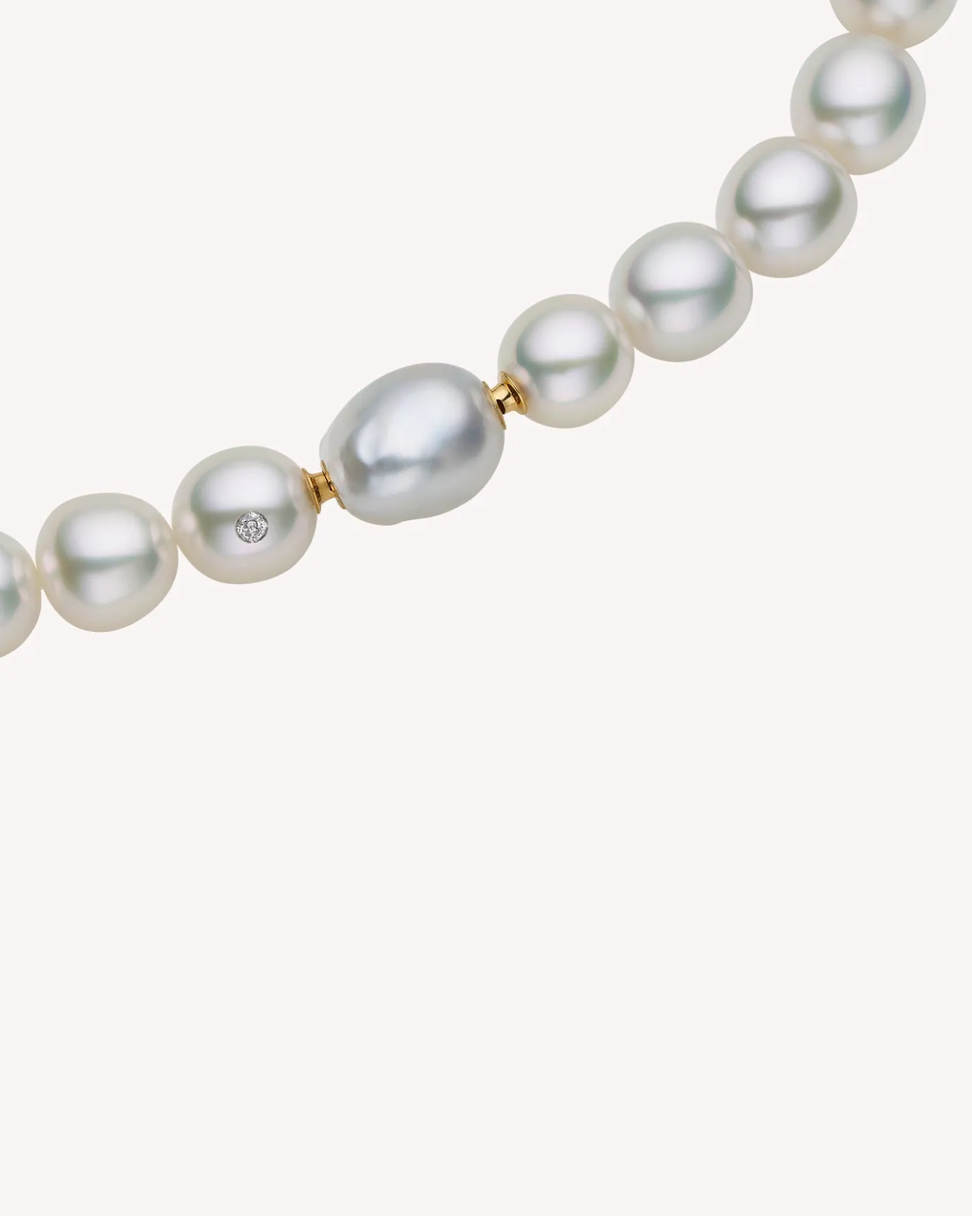 Clasps & Brooches^Paspaley Baroque Pearl Clasp | 13mm Baroque Pearl and Yellow Gold YellowGold