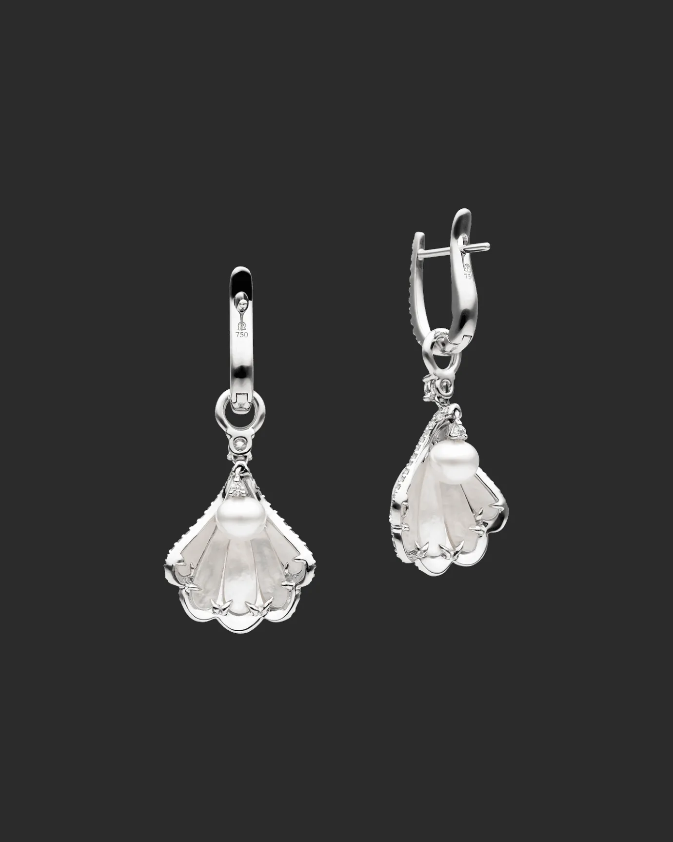 Earrings & Studs^Paspaley Clam Shell Earrings | Mother of Pearl, 5mm Keshi Pearls, Diamonds, and White Gold WhiteGold