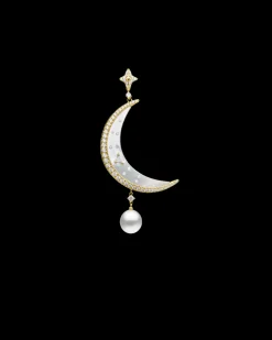 Necklaces & Pendants^Paspaley Crescent Moon Pearl Pendant | 7mm Keshi Pearl, Diamonds, and Yellow Gold YellowGold