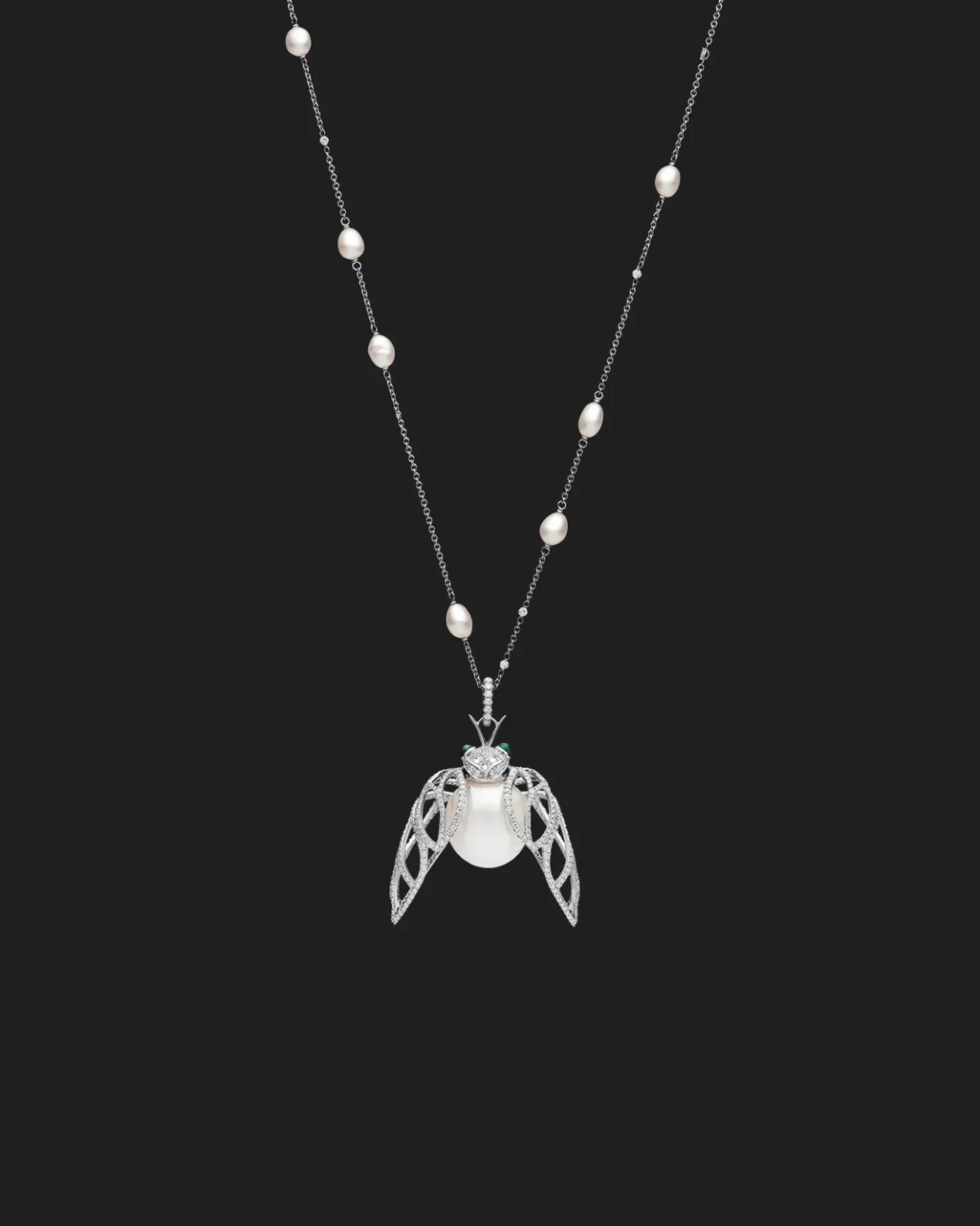 Necklaces & Pendants^Paspaley Diamond Cicada Pearl Pendant | 16mm Oval Pearl, Diamonds, and White Gold WhiteGold