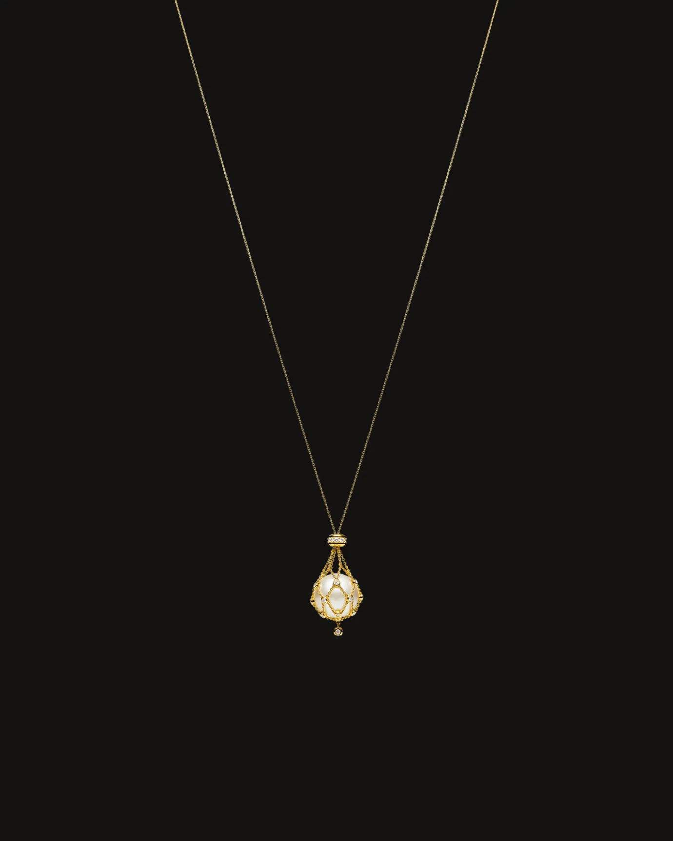 Necklaces & Pendants^Paspaley Diamond Lavalier Pearl Necklace | 15mm Round Pearl, Diamonds, and Yellow Gold YellowGold