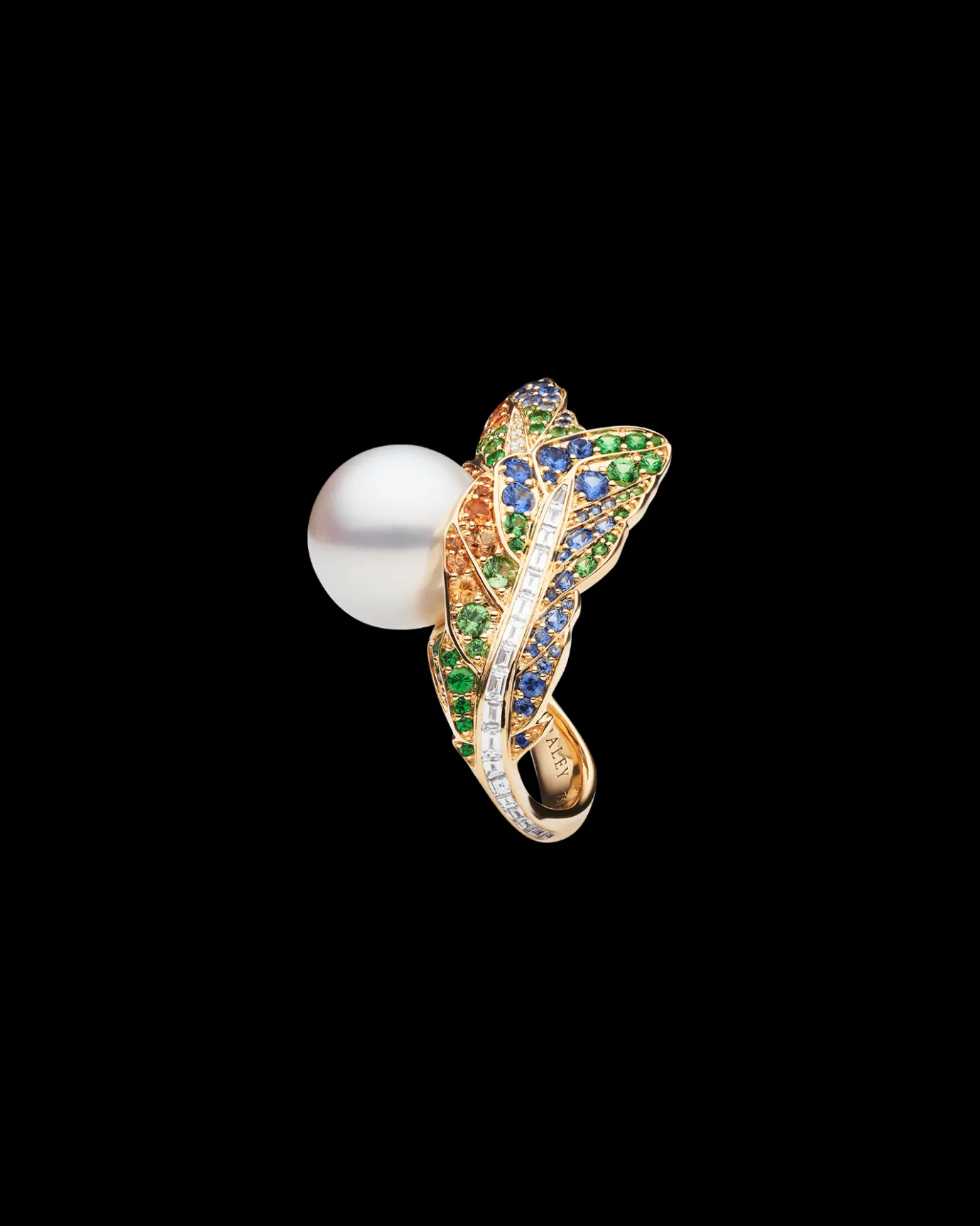 Rings^Paspaley Rain Bird Feather Pearl Ring | 15mm Round Pearl, Gemstones, and Yellow Gold YellowGold